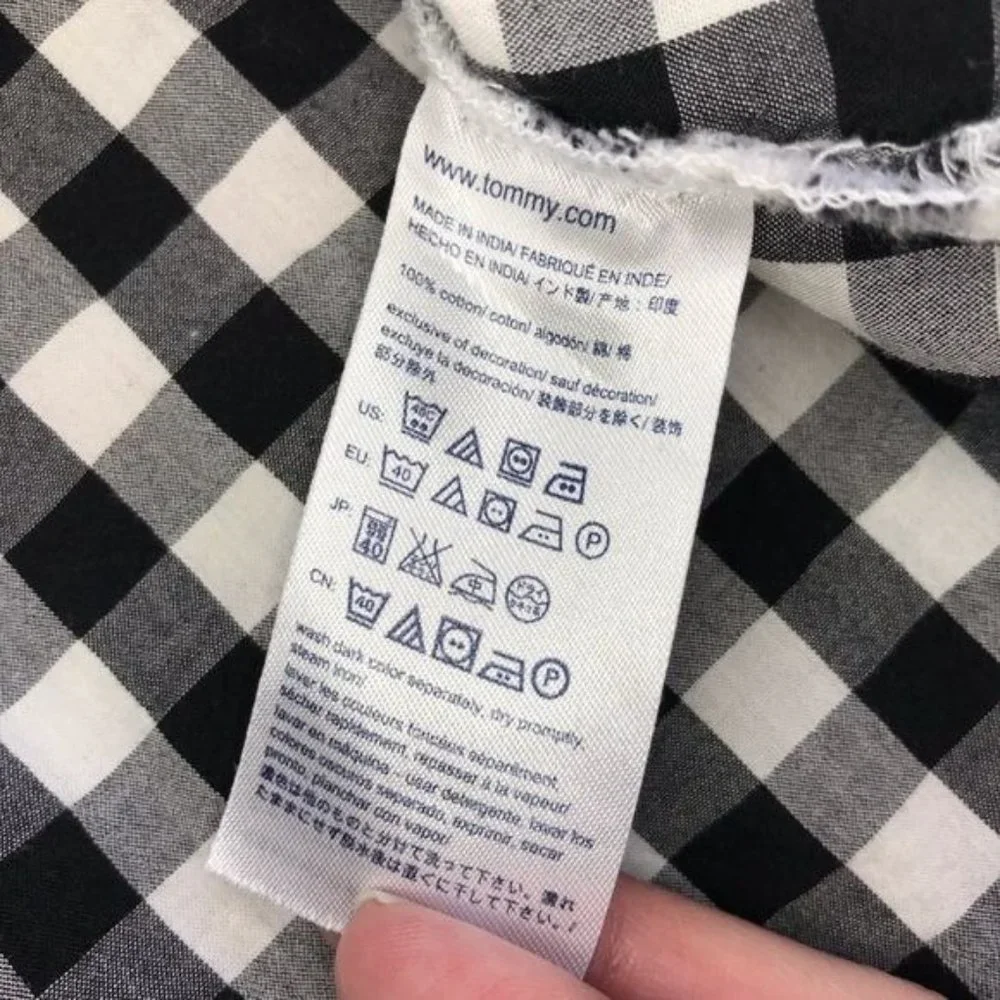 Tommy Hilfiger ~ Gingham popover top - Picture 5 of 6